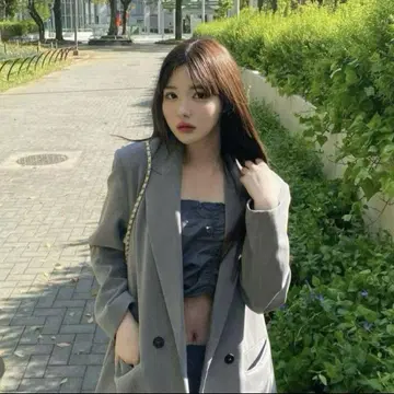 ZARA 더블 브레스트 사양 오버 사이즈 블레이저 [키누짱 착용]