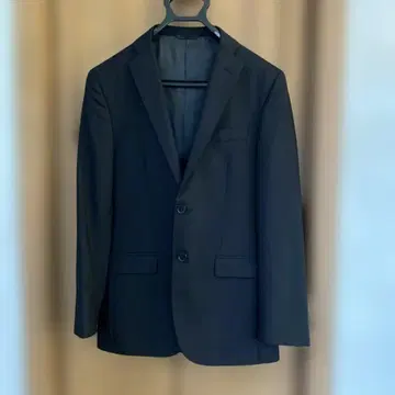 뉴요커 블랙 비즈니스 정장 A6 정크제품