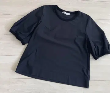 조리 미뇽 블랙 접촉 냉감 심플 T셔츠 사이즈 40