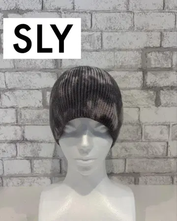 SLY 타이 다이 패턴 비니