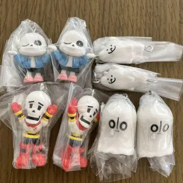 [ 미사용 새상품 4종 8체 세트 ] 언더테일 키링