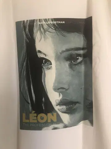 나탈리 포트만 영화 레온 T셔츠