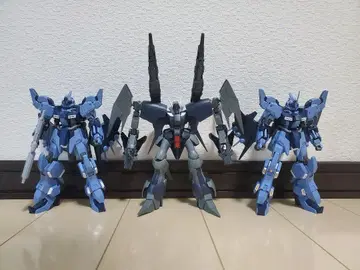 HG 1/144 토리스리터 2체 바이아란 커스텀 2호기 조립 완료