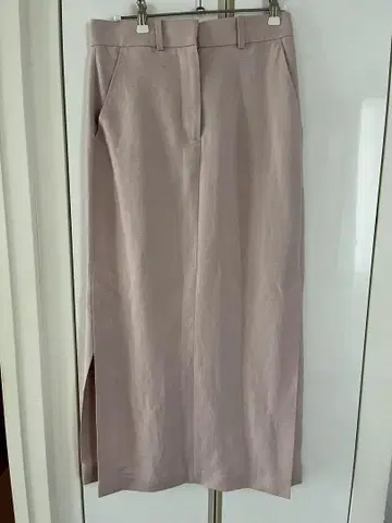 COS 슬릿 스커트