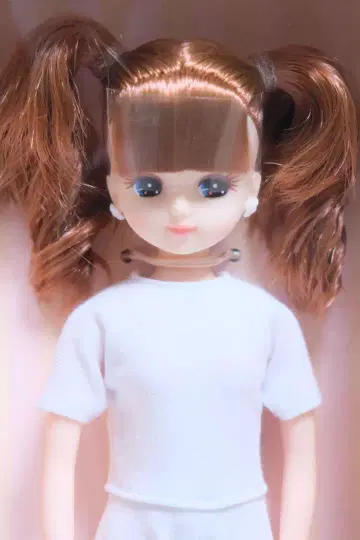 2025 스프링 컬렉션 by 오토나시 모델 리카짱