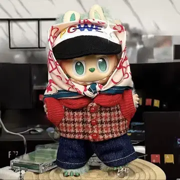 LABUBU  G-DRAGON 지용 의상 4세트 미개봉 새상품