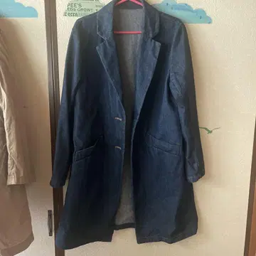 다크 블루 체스터 코트