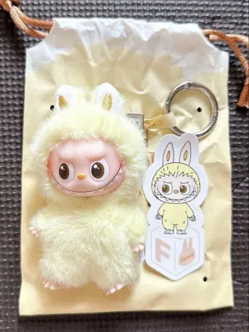 THE MONSTER PIN FOR LOVE 시리즈 봉제 인형 펜던트