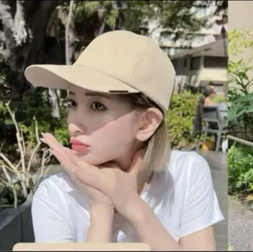시이짱 캡 성인 사이즈 베이지 실버 금장 장식