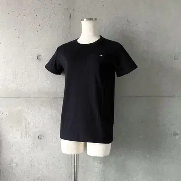 미사용 THE NORTH FACE 포켓 로고 티셔츠