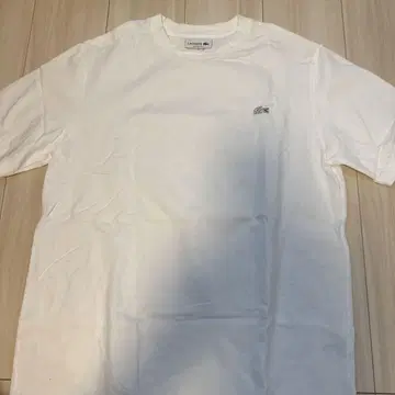Lacoste 화이트 T셔츠 개구리 자수