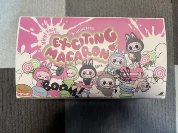 Exciting Macaron POP MART 라브브