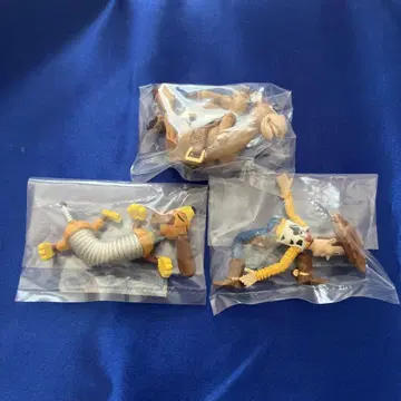 토이 스토리 앤디가 왔다! 캡슐 토이 3종 세트