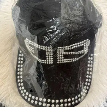 BEEDEN STUDS DAMAGE CAP BLACK