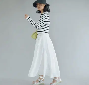 셀포드 스커트