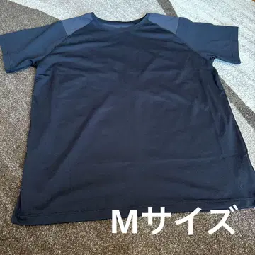 SUKALA 블랙 T셔츠