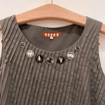 피코네 원피스