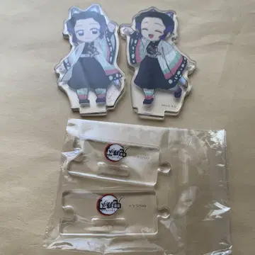 귀멸의 칼날 이어지는 아크릴 스탠드 코쵸우 시노부 충주