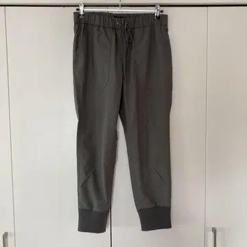 drawer 그레이 조거 팬츠 허리밴딩 사이즈 40