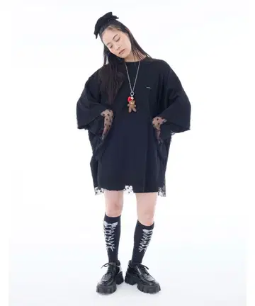 fake layered tulle long tee(화이트 컬러)