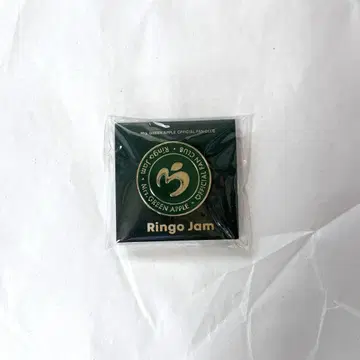 Mrs. GREEN APPLE FC 회원 핀 배지