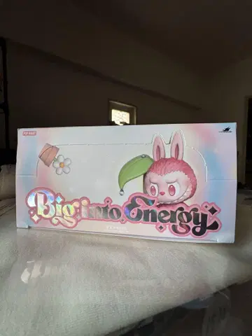 THE MONSTERS Big into Energy 폰참 BOX