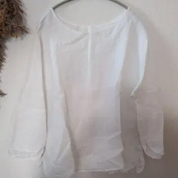 Lisette 리제타 화이트 린넨 긴팔 셔츠