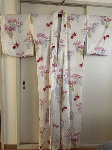나데마츠안 유카타 금붕어와 아야메