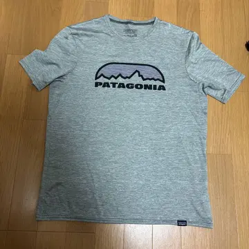 PATAGONIA T셔츠 S 사이즈 그레이