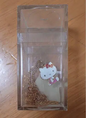 키티 펜던트 쇼와 레트로