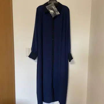 겨드랑이 플리츠 롱 원피스 Andemiu