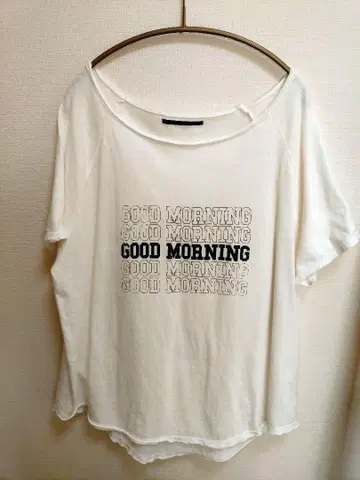 AP STUDIO 라빠르망 GOOD MORNING 티셔츠