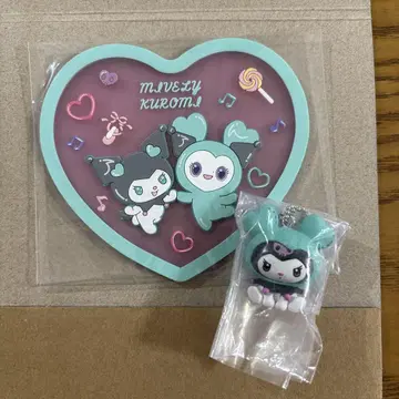 TWICE LOVELYS x SANRIO 클리어 러버 코스터 & 키링