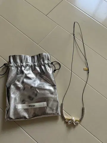 펄 크리스탈 코드 목걸이