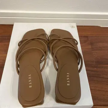 란다 샌들