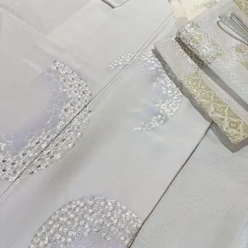 츠케사게 후쿠로 오비 자수 세트 화이트