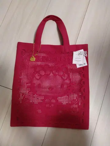 키티 45주년 오미 레이스 콜라보