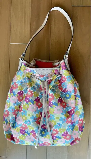 꽃무늬 숄더백