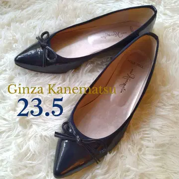 새상품급 긴자 카네마츠 에나멜 스틸레토 펌프스 23.5cm 네이비
