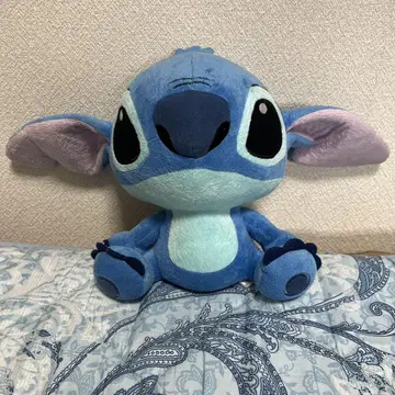 스티치 봉제 인형