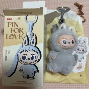 POPMART 러브브 PIN FOR LOVE 봉제 인형 펜던트 C