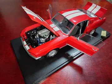 1967 쉘비 머스탱 GT500 1/18 스케일 모델
