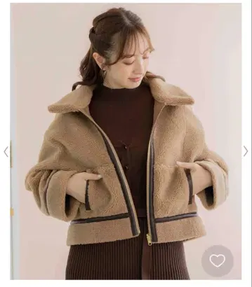 노엘라 리버서블 보아 자켓 미사용 새상품