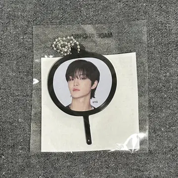 TREASURE 팝업 가챠가챠 지훈 미니 부채 키링