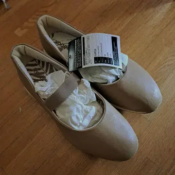 미사용 Reebok easytone air 23.5 슬립온 다이어트