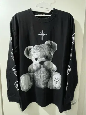 [ TRAVAS TOKYO ] furry bear 곰 롱 T
