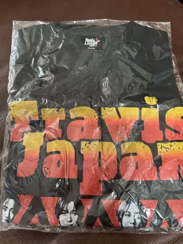 [ 미개봉 ] Travis Japan 월드 투어 2024 티셔츠