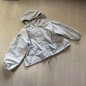 부르주아 베이지 점퍼 블루종 후드 부착