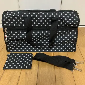 보스턴 백 화이트 블랙 모노톤 도트 무늬
