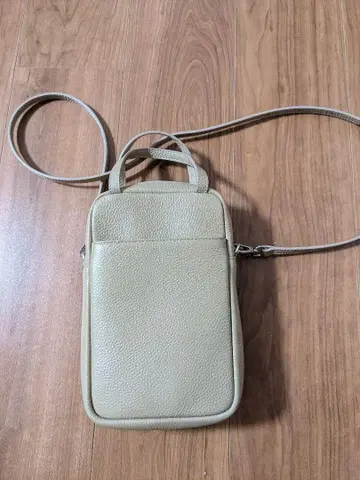 베이지 스마트폰 숄더백